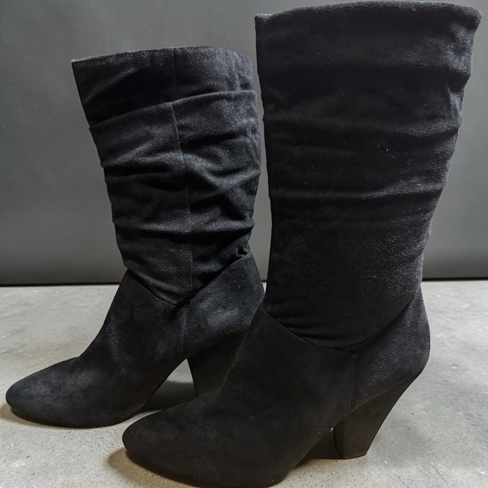 Dakota Chase Women's Slouch Boots Black Faux Suede Mid-Calf Block Heel Size 9